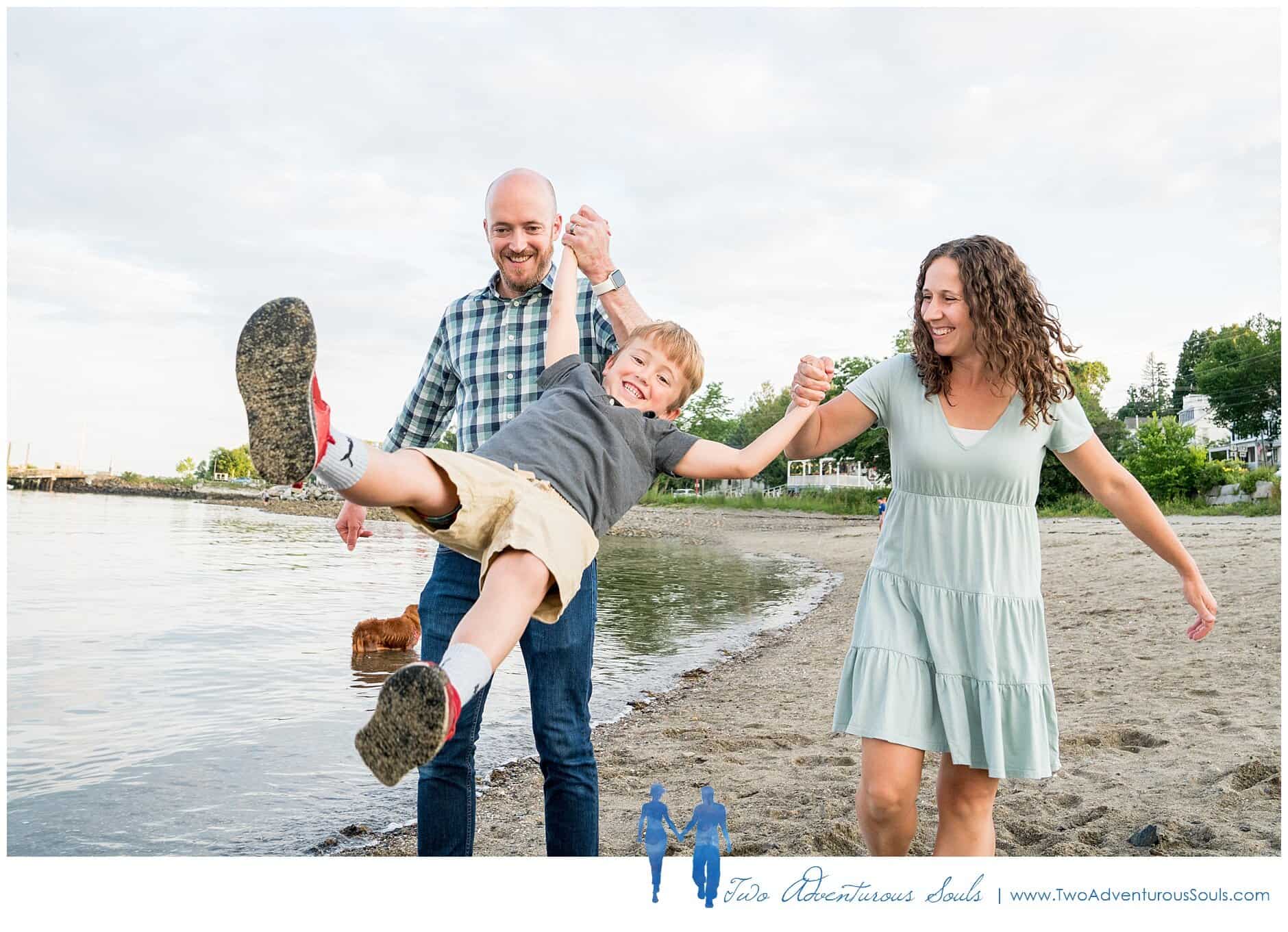 Lincolnville Beach Family Portraits, Camden Maine Family Photographers, Two Adventurous Souls-MBfam_0008.jpg