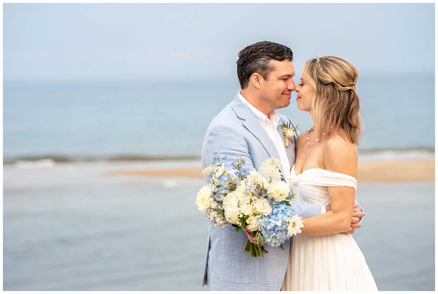 Old Orchard Beach Wedding Photos, caputred by maine wedding photographers, Two Adventurous Souls