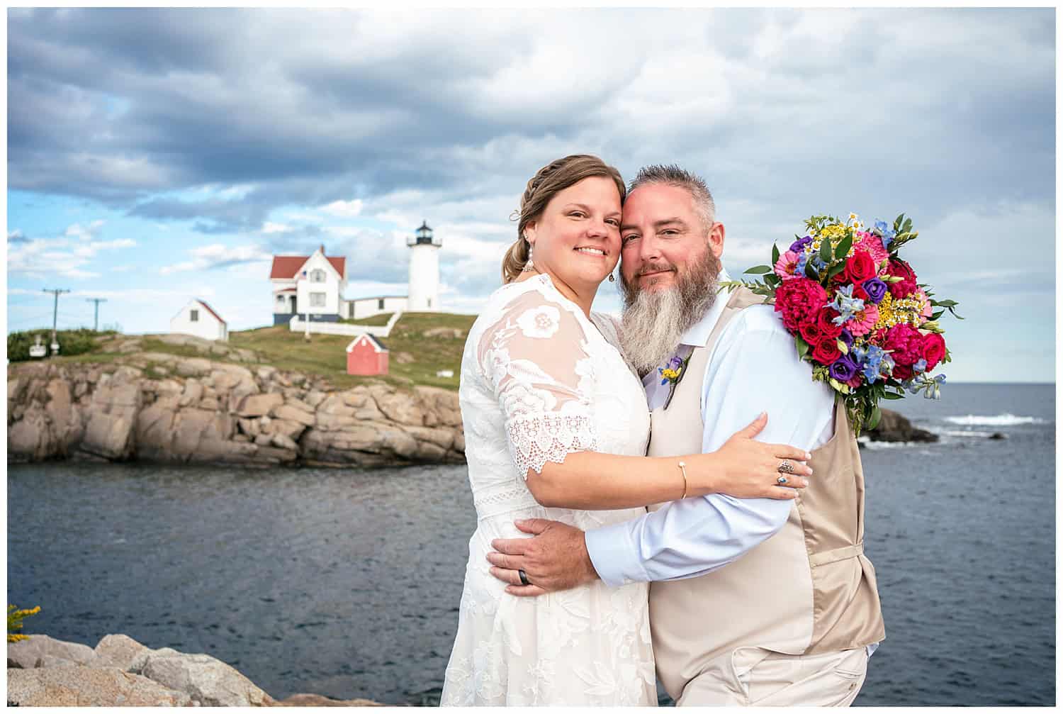 Stage Neck Inn Wedding captured by York Maine wedding photographers, Two Adventurous Souls