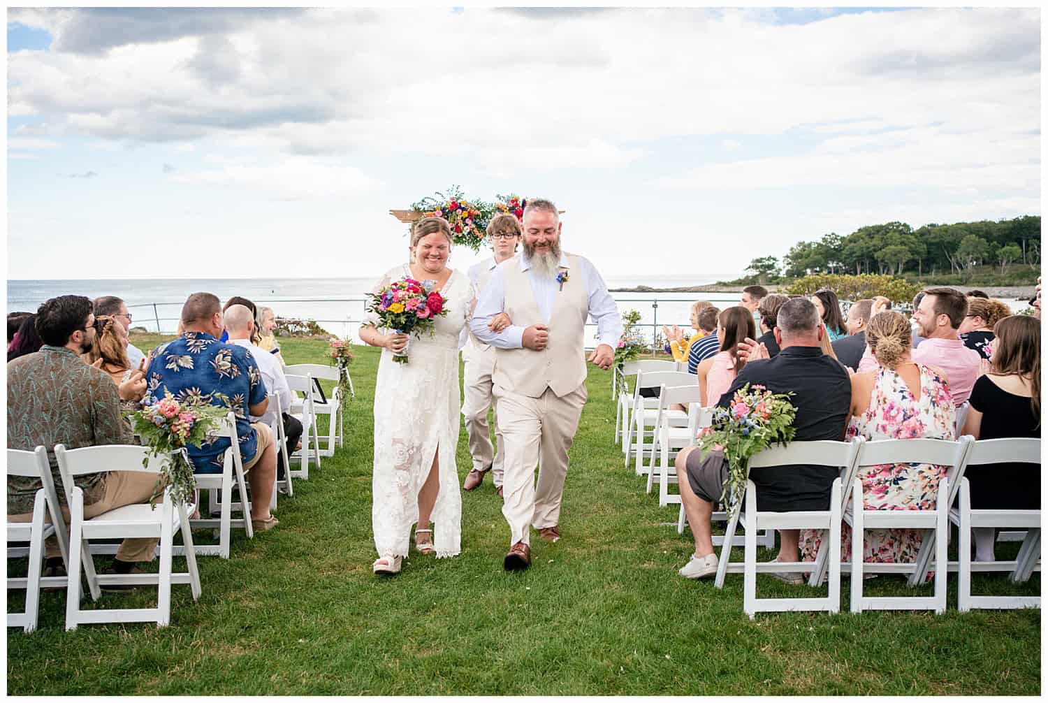 Stage Neck Inn Wedding captured by York Maine wedding photographers, Two Adventurous Souls