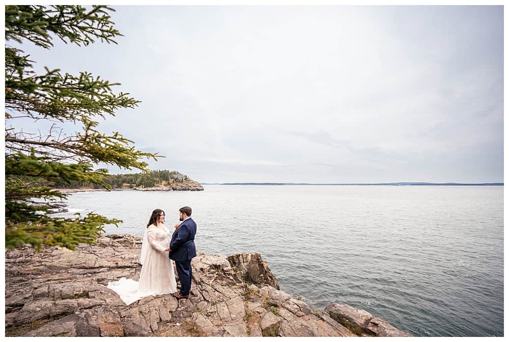 Bar Harbor Inn Wedding by Bar Harbor Wedding Photographers, Two Adventurous Souls