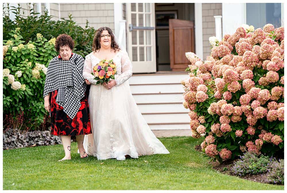 Bar Harbor Inn Wedding by Bar Harbor Wedding Photographers, Two Adventurous Souls