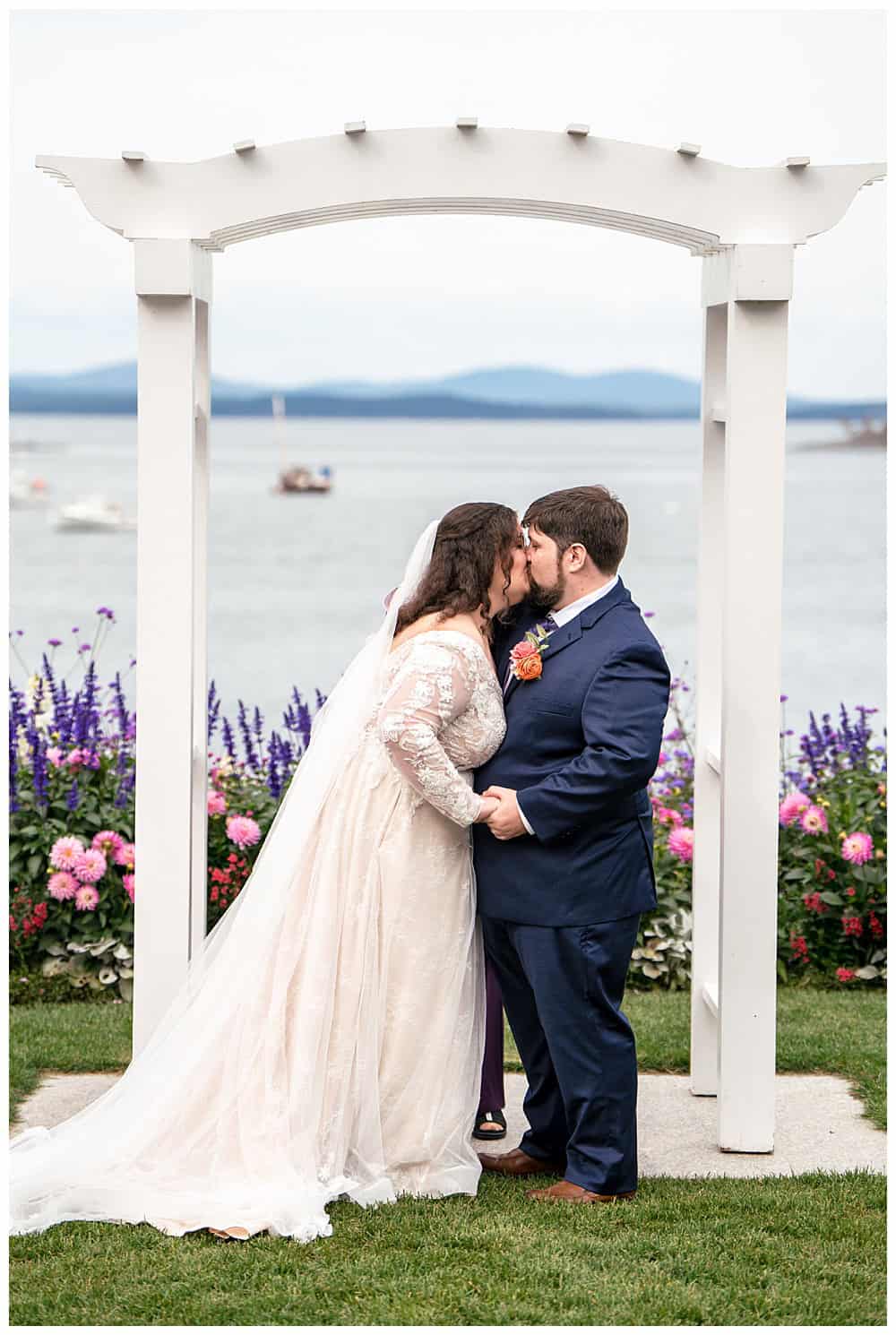 Bar Harbor Inn Wedding by Bar Harbor Wedding Photographers, Two Adventurous Souls