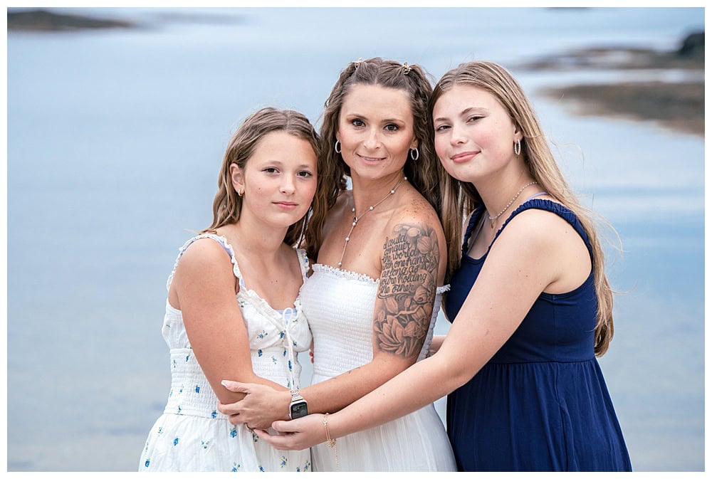 Boothbay Harbor Family Photos, Boothbay Harbor Family Photographer, Extended family portraits on a sandy beach