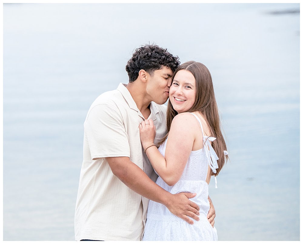 Boothbay Harbor Family Photos, Boothbay Harbor Family Photographer, Extended family portraits on a sandy beach