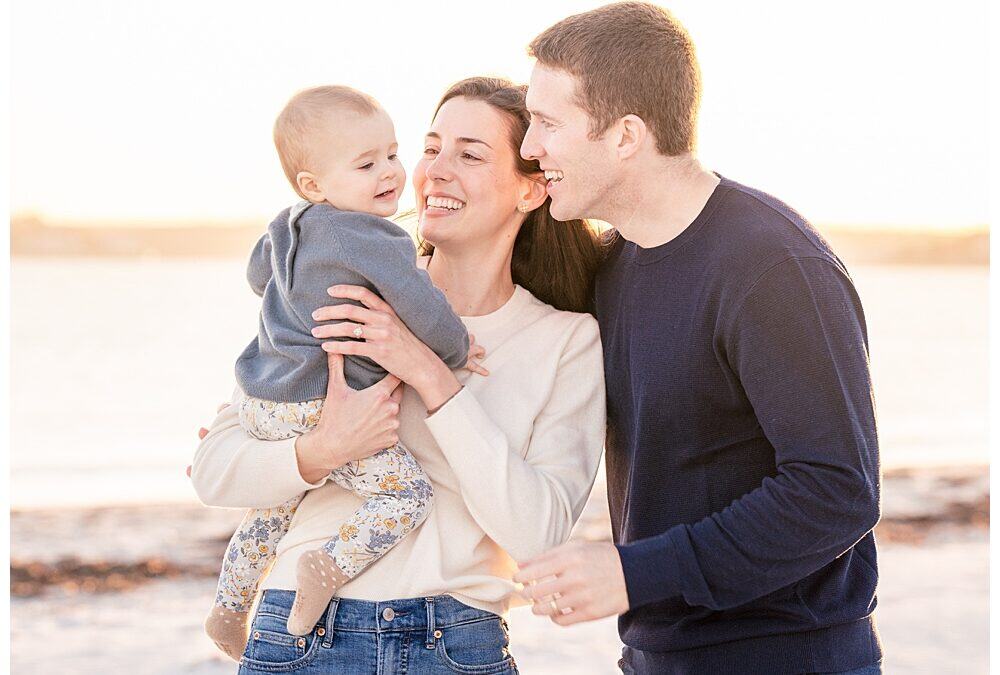 The Davies and Wing Extended Family Session on Goose Rocks Beach