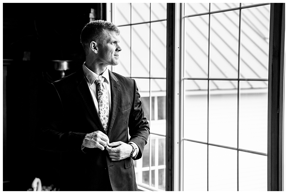The Wiscasset White House wedding, Wiscasset Maine Wedding Photographers,