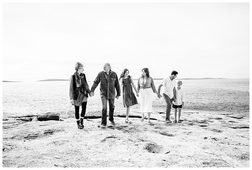 Extended family portraits on the back rocky shore of Squirrel Island. Squirrel Island Family Photography by Boothbay Harbor Family Photographer, Two Adventurous Souls