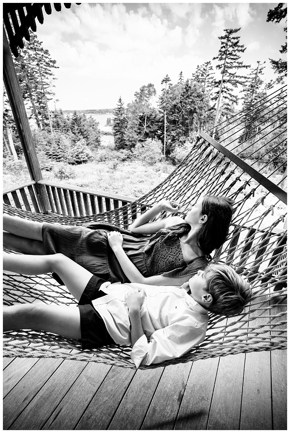 Extended family portraits on the walking boardwalk of Squirrel Island. Squirrel Island Family Photography by Boothbay Harbor Family Photographer, Two Adventurous Souls