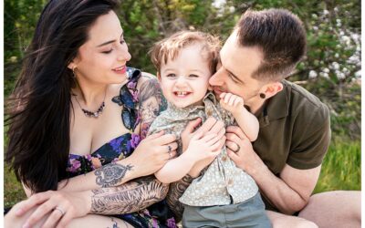 From Snowflakes to Sunlight: A Family Session at Wolfe’s Neck Farm