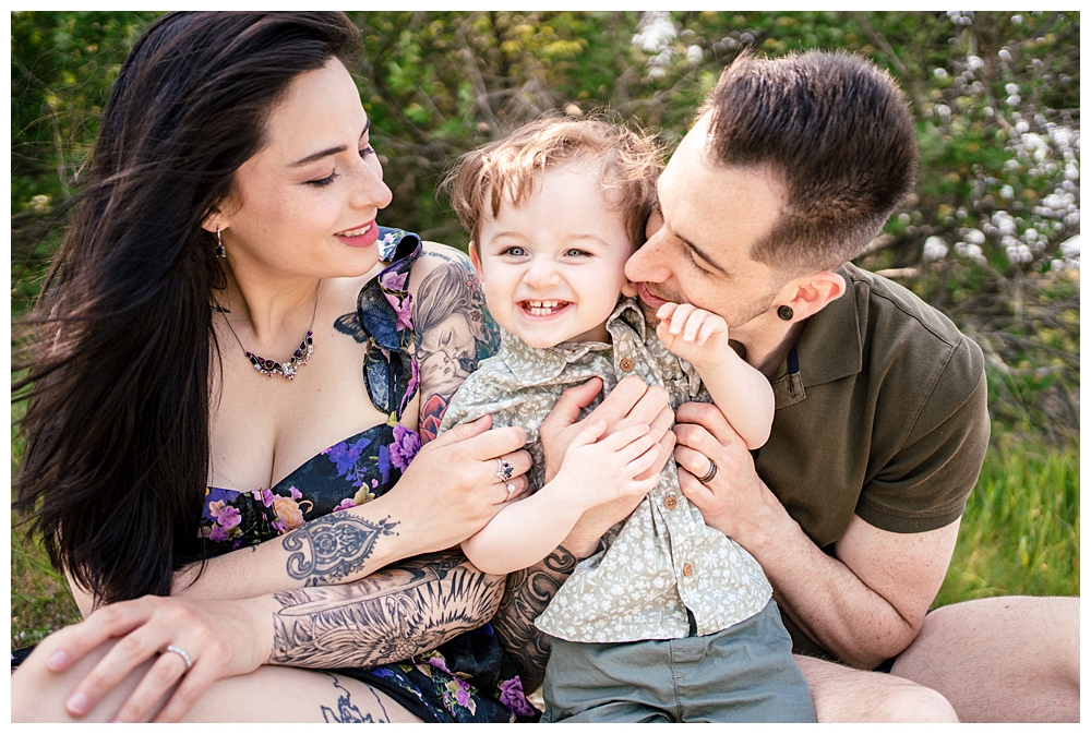 Freeport Family Photographer captures a young family at Wolfe's Neck Farm.