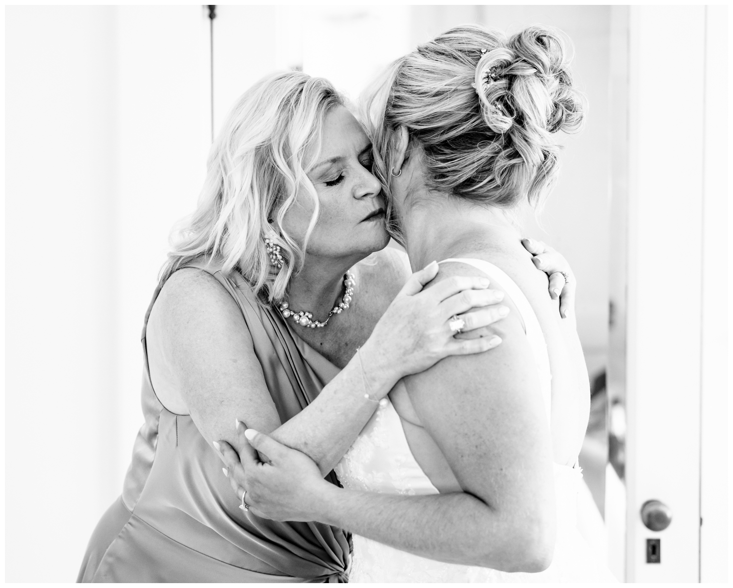 Scotland Fields Wedding Photos, York Maine Wedding Photographers