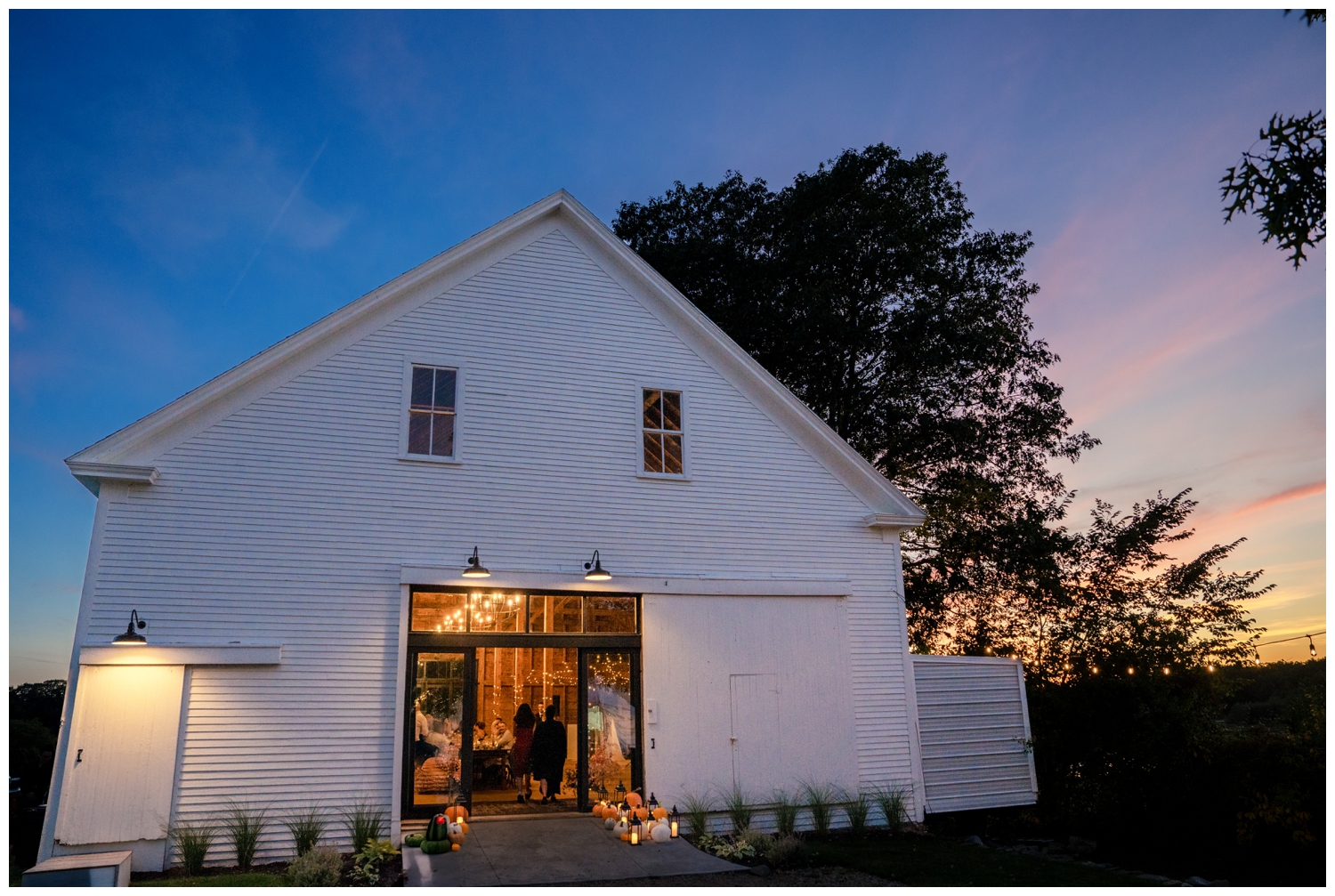 Scotland Fields Wedding Photos, York Maine Wedding Photographers