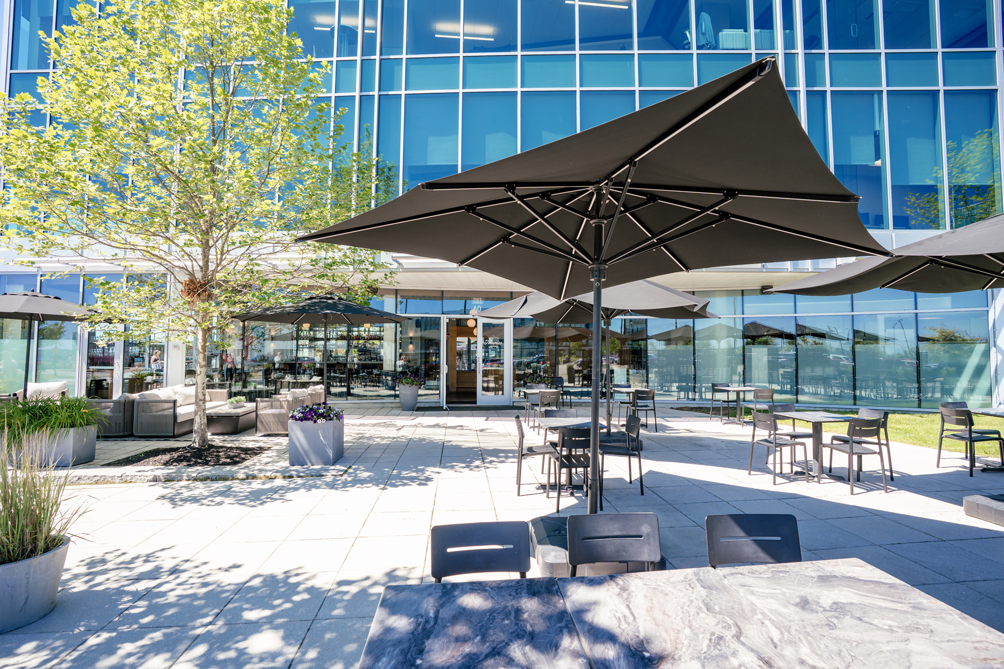 Maine Real Estate Photographer, Portland Maine Restaurant Photographer