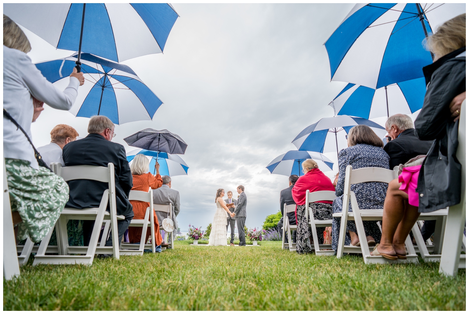 Bar Harbor Inn Wedding captured by Bar Harbor Inn wedding photographer, Two Adventurous Souls