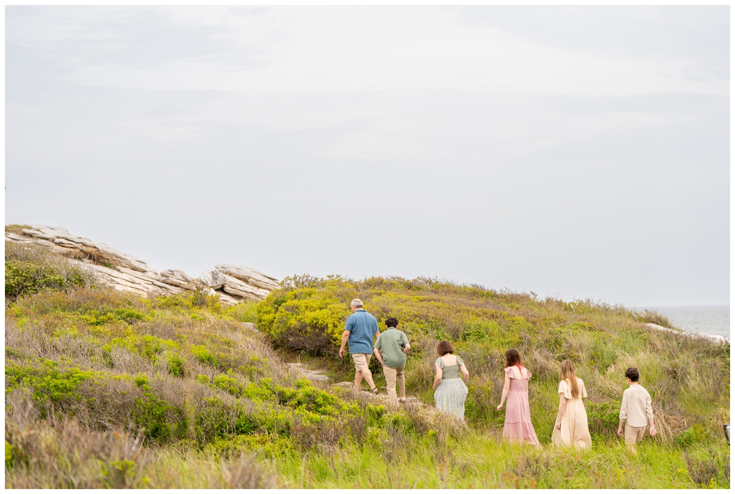 Reid State Park Family PHotographers, Tow Adventurous Souls captured a family on the beach in the park and on the rocky cliffs