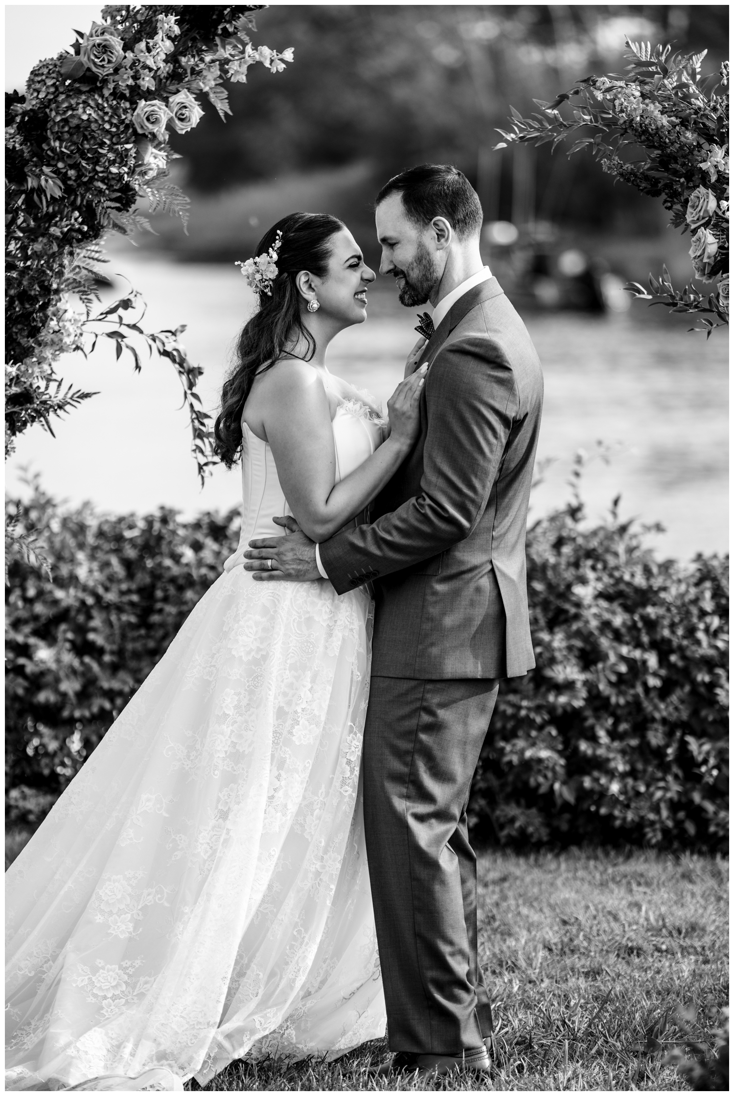 Noantum Resort Wedding captured by Kennebunkport Wedding Photographers, Two Adventurous Souls