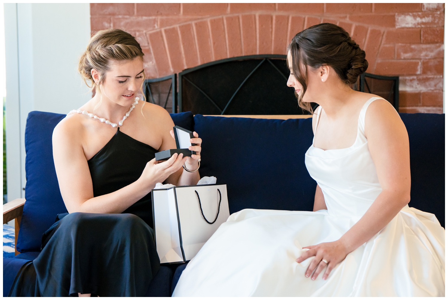 Abanakee Club Wedding in Biddeford Pool, Captured by Abanakee Club Wedding Photographers - Two Adventurous Souls