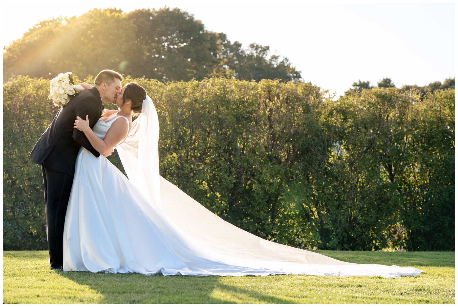Abanakee Club Wedding in Biddeford Pool, Captured by Abanakee Club Wedding Photographers - Two Adventurous Souls