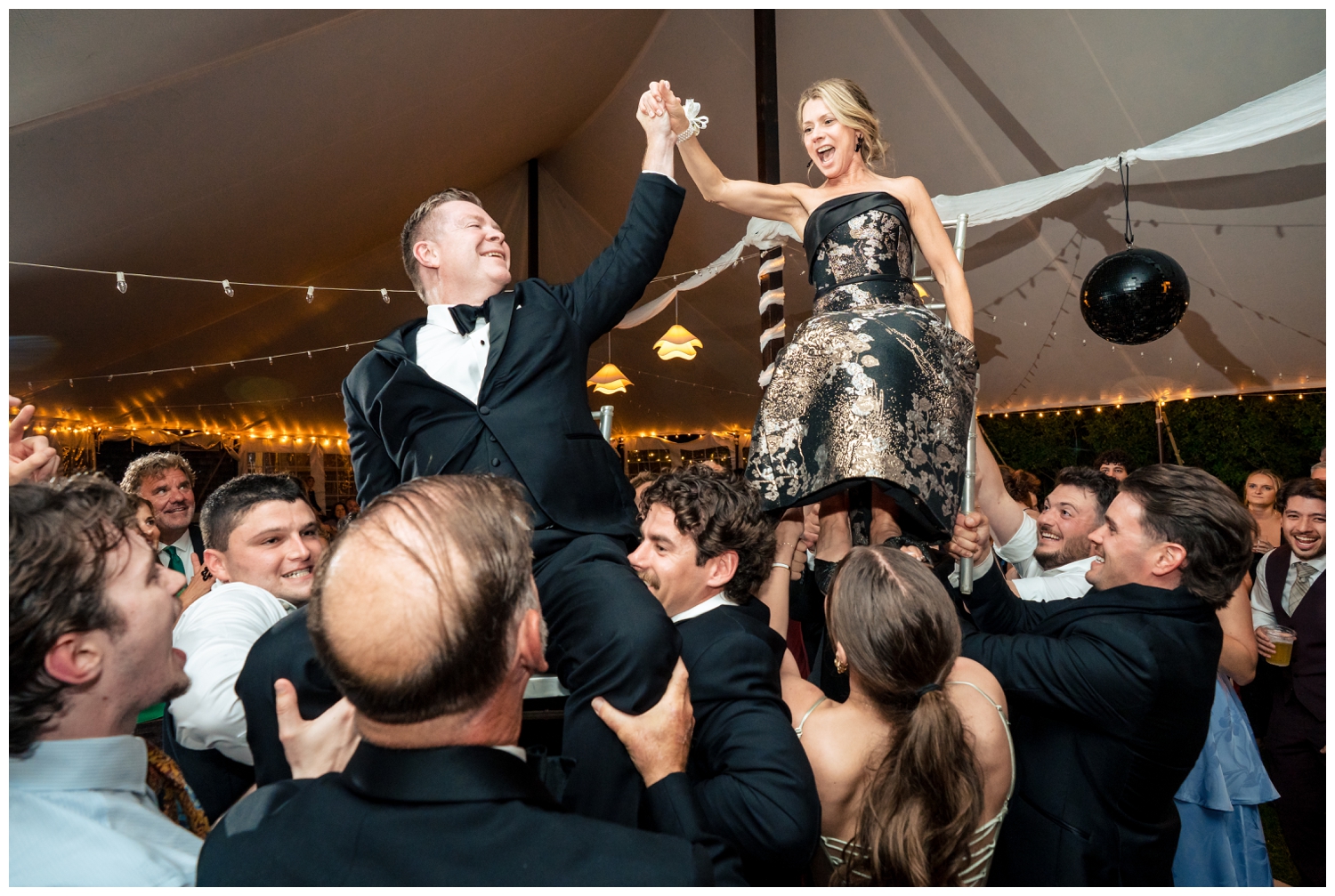 Abanakee Club Wedding in Biddeford Pool, Captured by Abanakee Club Wedding Photographers - Two Adventurous Souls