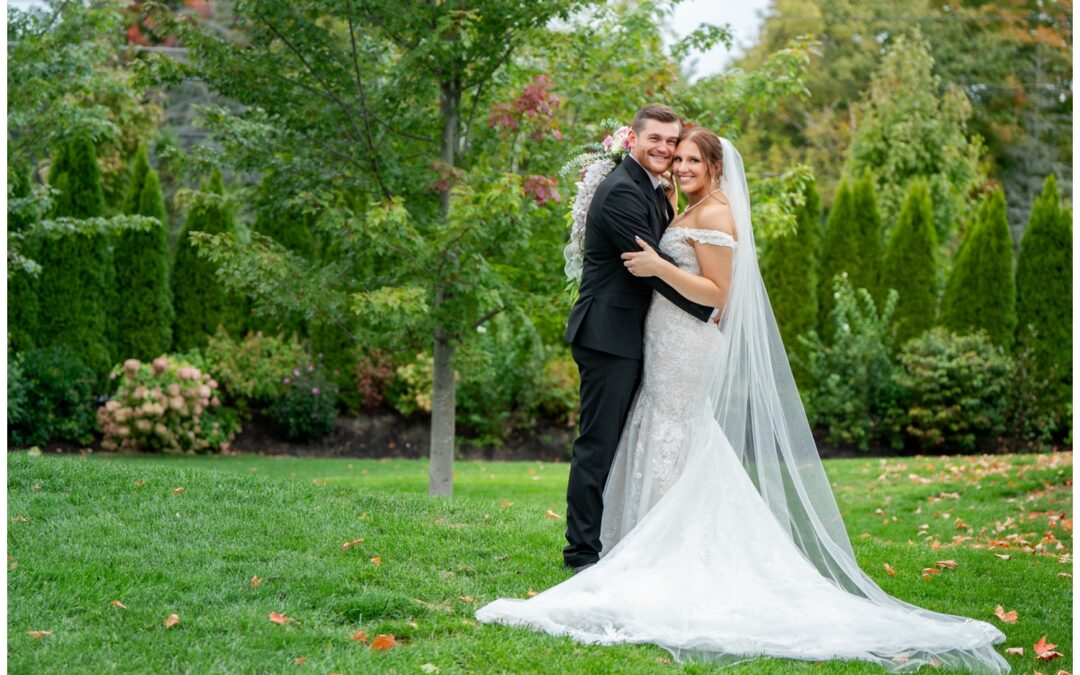 Red Barn at Outlook Farm Wedding, captured by Southern Maine wedding photographers Two Adventurous Souls
